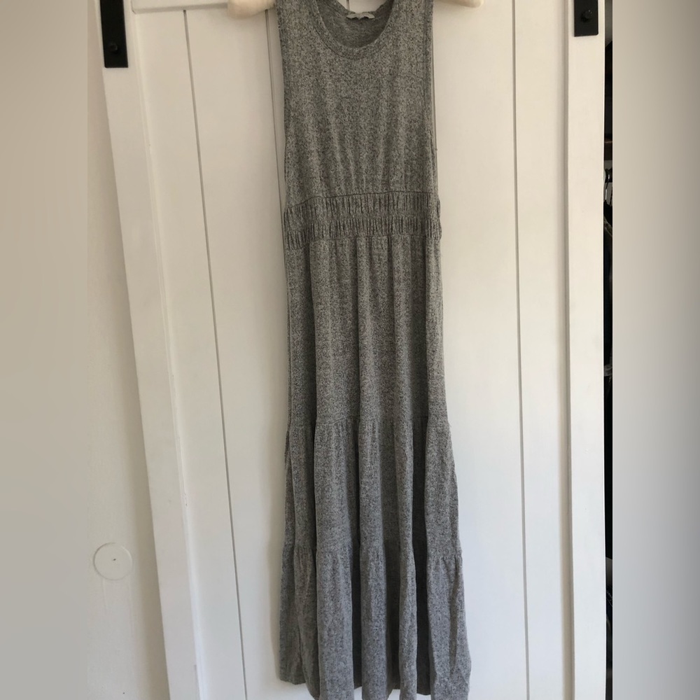 Super cute Lucky Brand tiered midi